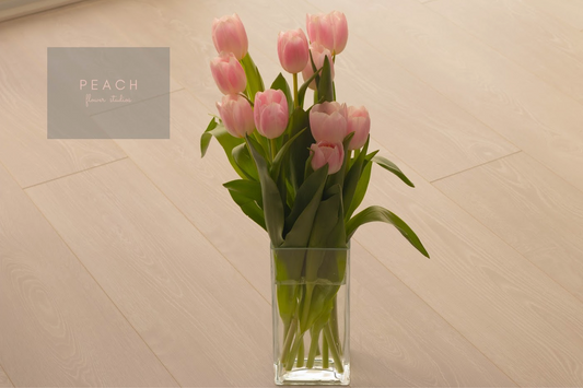 Unlock the Secrets to Keeping Your Fresh Cut Flowers Fabulous: Expert Tips from Peach Flower Studios