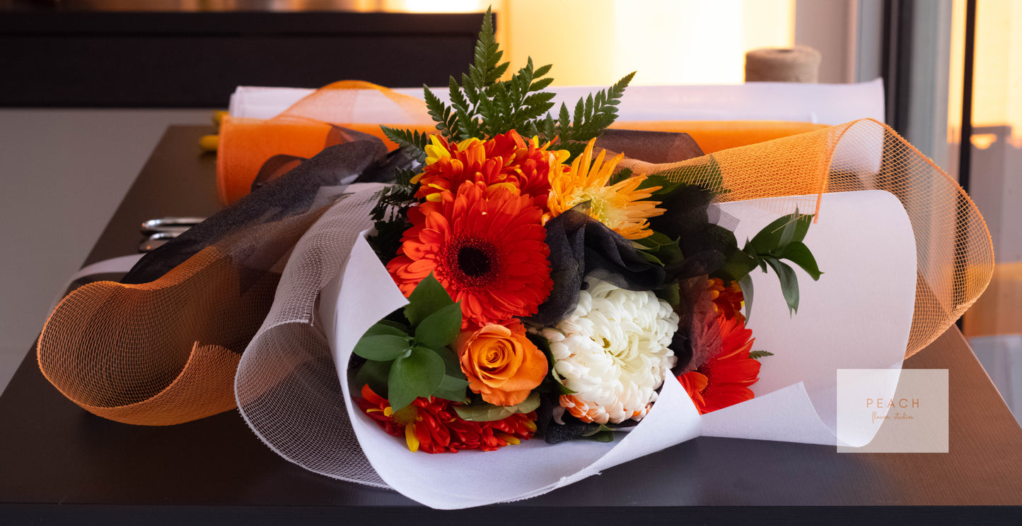 Designer’s Choice: Medium Mixed Bouquet